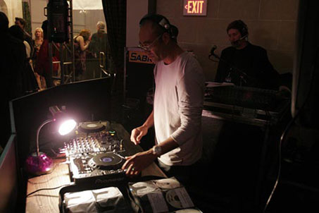 dj